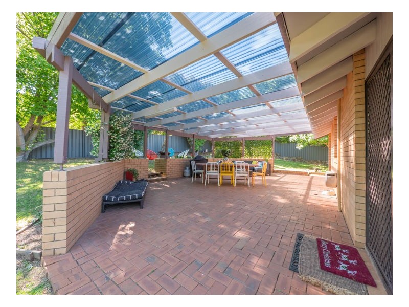 10 Freeman Crescent, Armidale NSW 2350