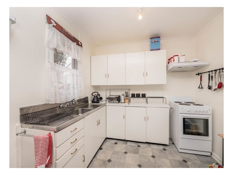 1 Herbert Lane, Armidale NSW 2350