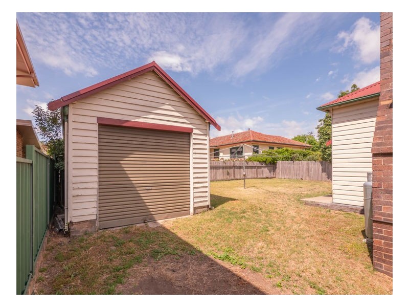 68 Barney Street, Armidale NSW 2350