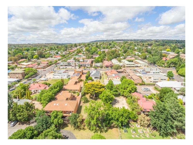 115 Barney Street, Armidale NSW 2350