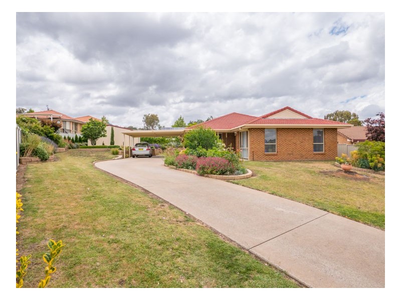 5 Chandler Close, Armidale NSW 2350
