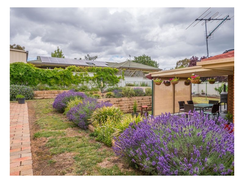 5 Chandler Close, Armidale NSW 2350