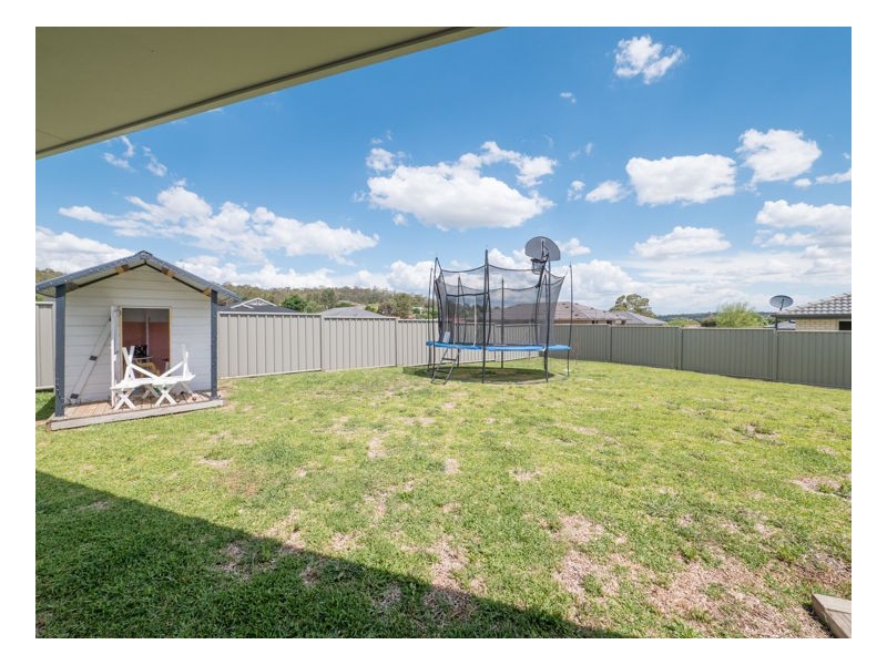 5 Peterson Drive, Armidale NSW 2350