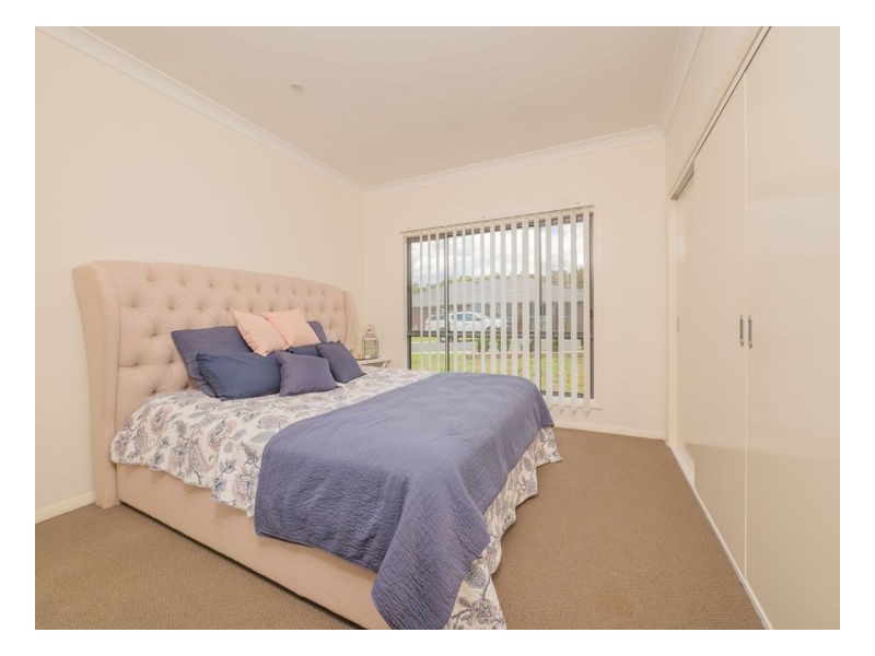 2 Beatrice Close, Armidale NSW 2350