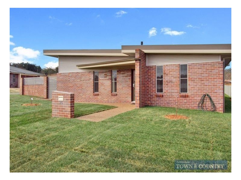 75 Box Hill Drive, Armidale NSW 2350