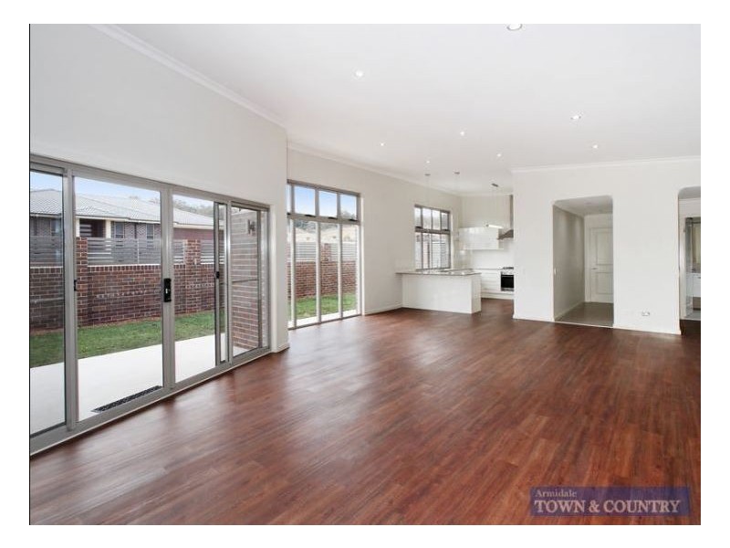 75 Box Hill Drive, Armidale NSW 2350