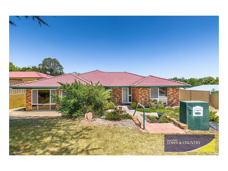 10 Kurrawatha Avenue, Armidale NSW 2350