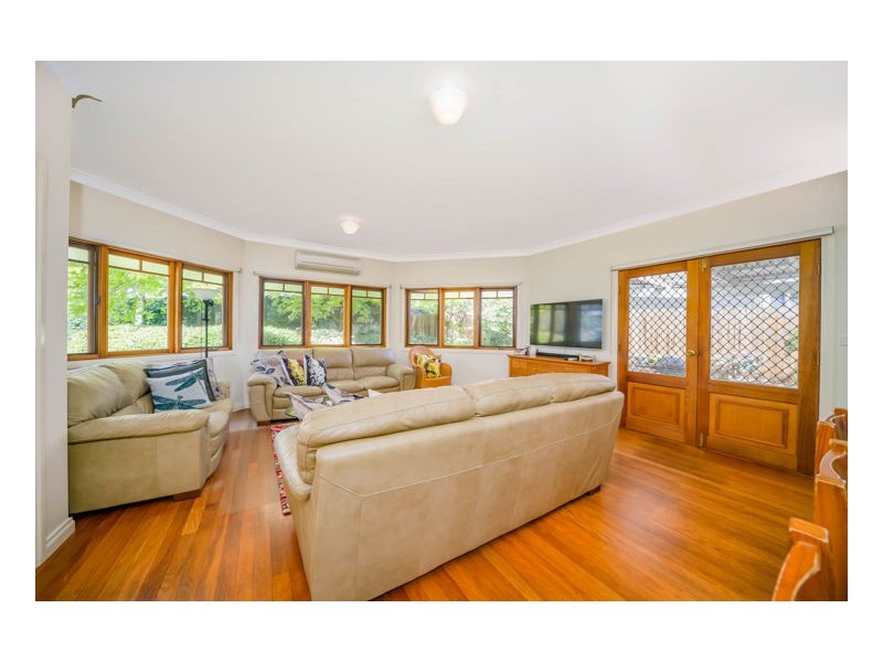 4 Park Street, Uralla NSW 2358