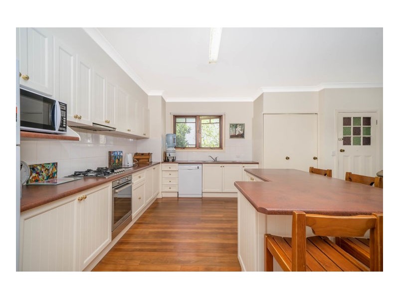4 Park Street, Uralla NSW 2358