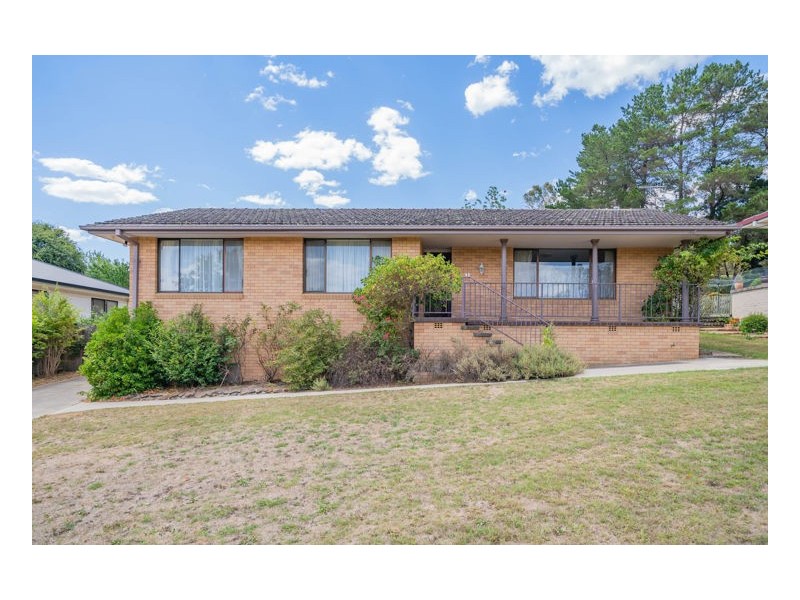 11 Schultz Avenue, Armidale NSW 2350