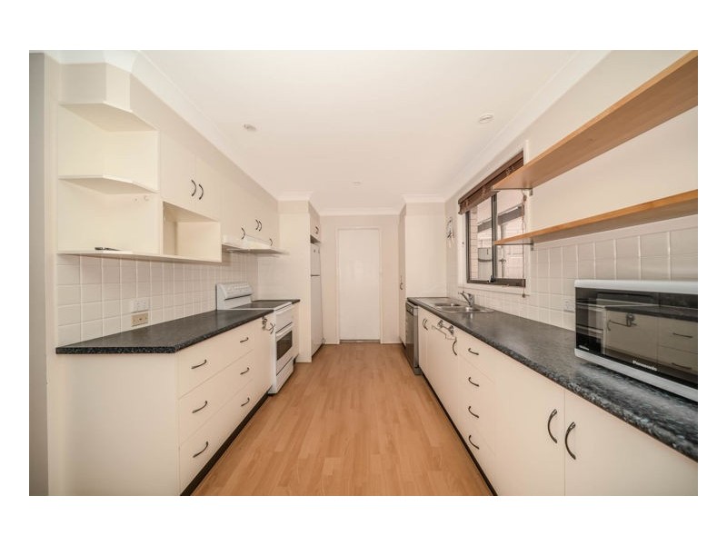 11 Schultz Avenue, Armidale NSW 2350