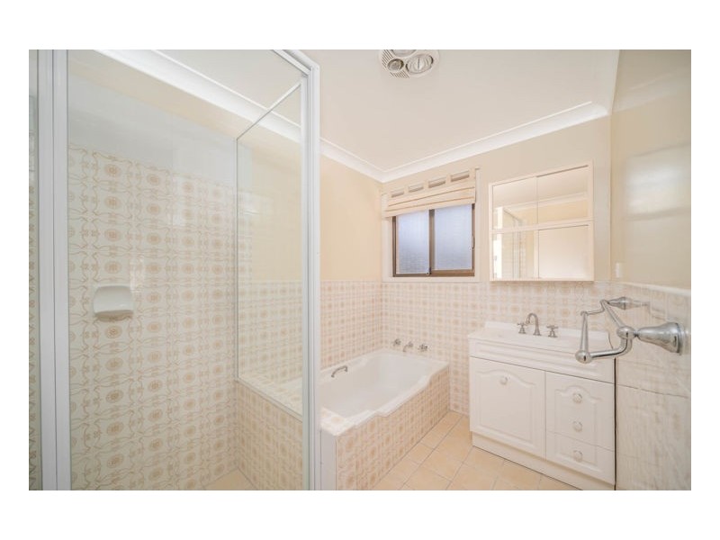 11 Schultz Avenue, Armidale NSW 2350