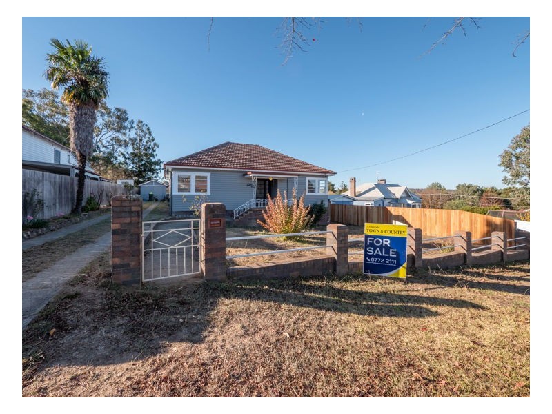 123 Jeffrey Street, Armidale NSW 2350