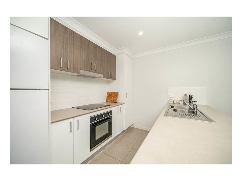 11 Schaefer Drive, Armidale NSW 2350