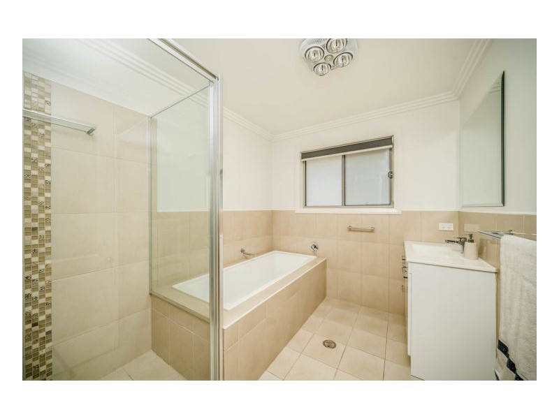 7 Schaefer Drive, Armidale NSW 2350