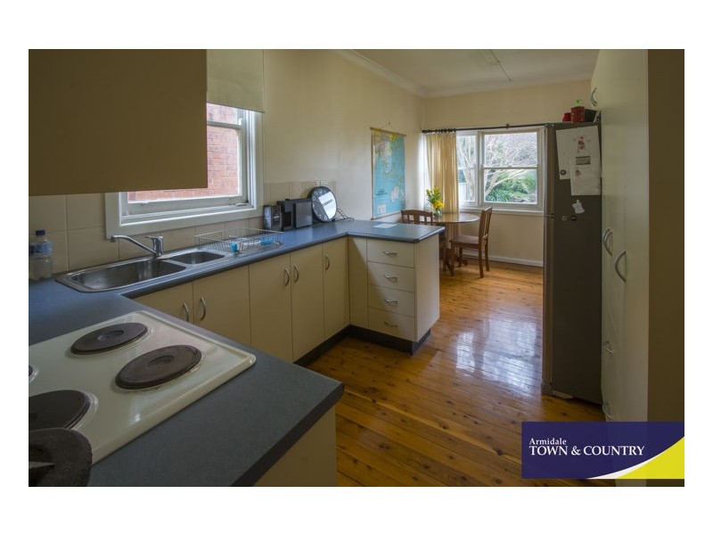 60 Newton Street, Armidale NSW 2350