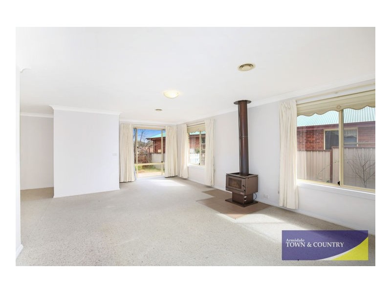 15 Ishbell Drive, Armidale NSW 2350