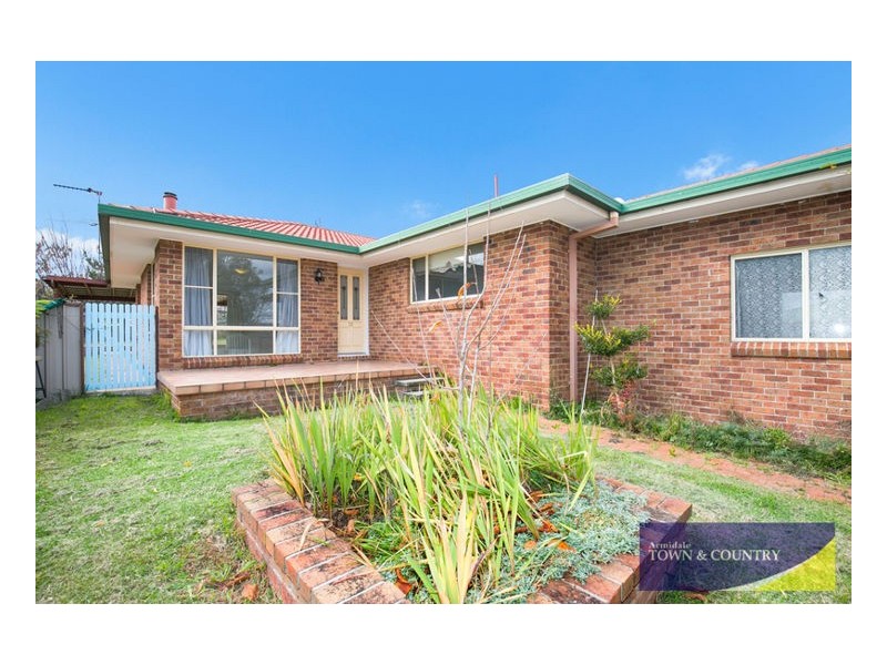15 Ishbell Drive, Armidale NSW 2350