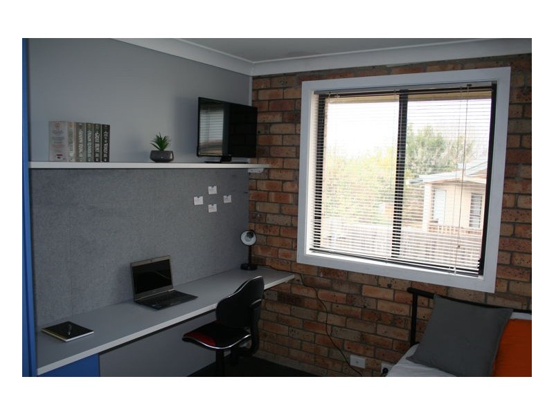 Room 8/4 Salmon Avenue, Armidale NSW 2350