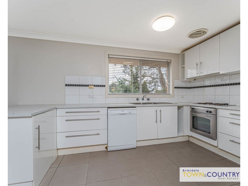 1/12 Kuranda Avenue, Armidale NSW 2350