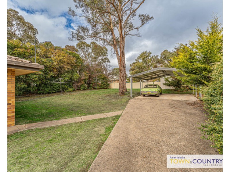 1/12 Kuranda Avenue, Armidale NSW 2350