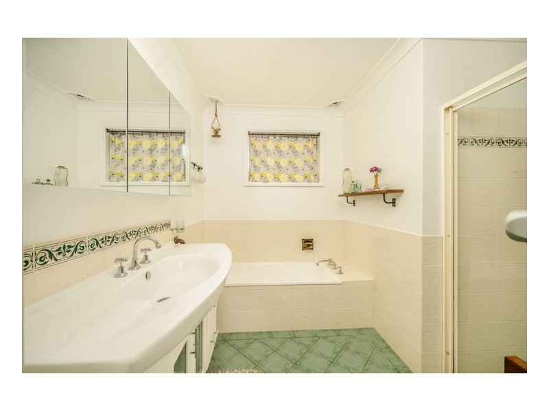 7 Richardson Avenue, Armidale NSW 2350