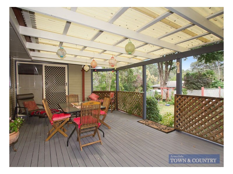 6 Mayfield Avenue, Armidale NSW 2350