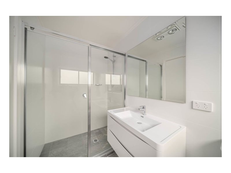 6 Albion Close, Armidale NSW 2350