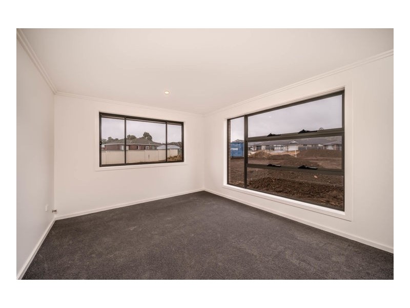 6 Albion Close, Armidale NSW 2350