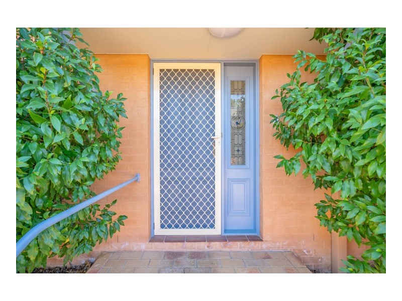 13A Crest Road, Armidale NSW 2350