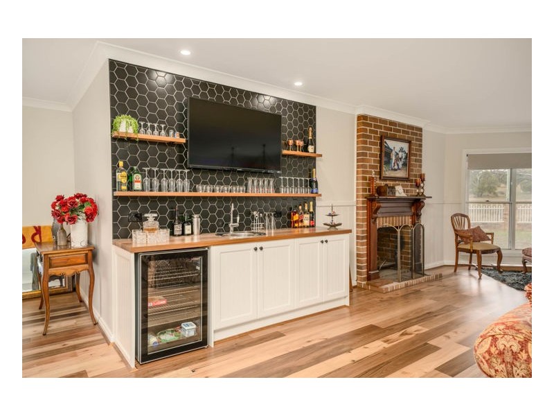 1014 Boorolong Road, Armidale NSW 2350