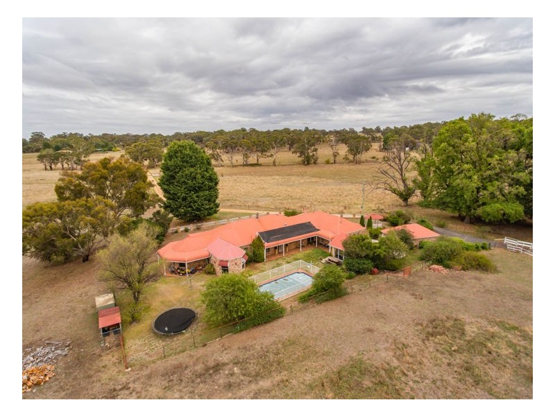 1014 Boorolong Road, Armidale NSW 2350