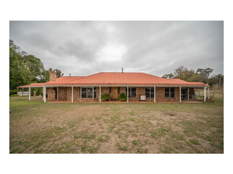1014 Boorolong Road, Armidale NSW 2350