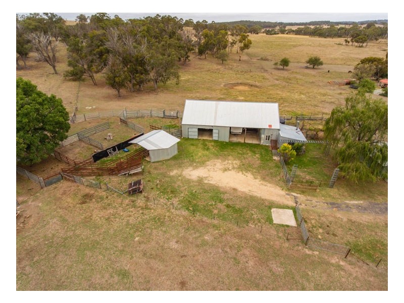 1014 Boorolong Road, Armidale NSW 2350