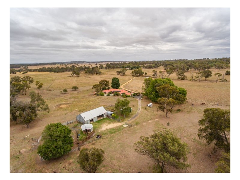1014 Boorolong Road, Armidale NSW 2350
