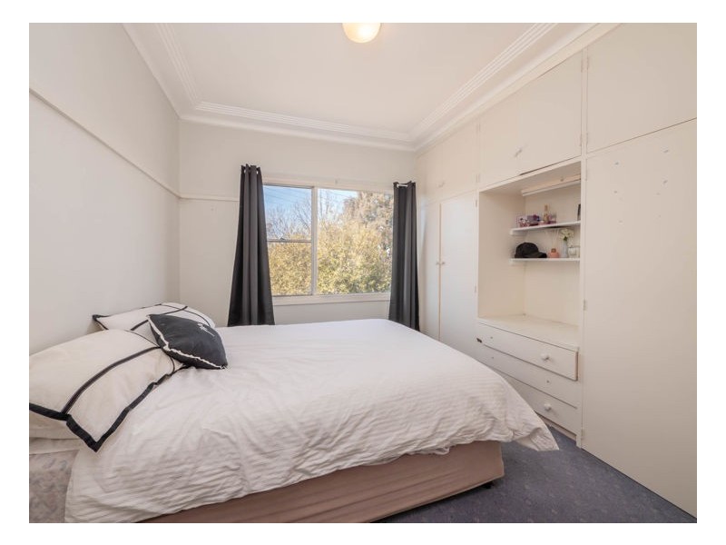 10 Kelly Avenue, Armidale NSW 2350