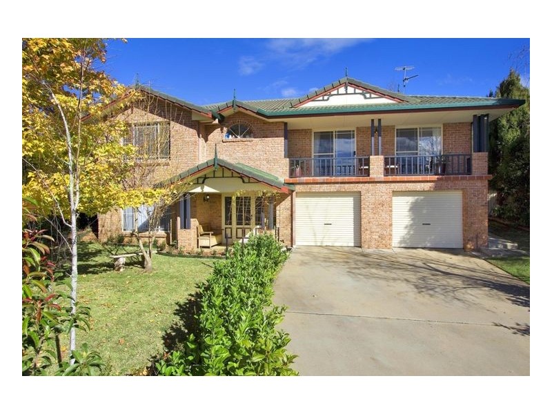 14 Donegal Terrace, Armidale NSW 2350