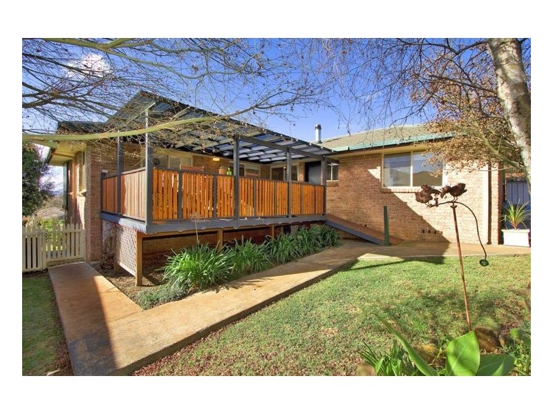 14 Donegal Terrace, Armidale NSW 2350