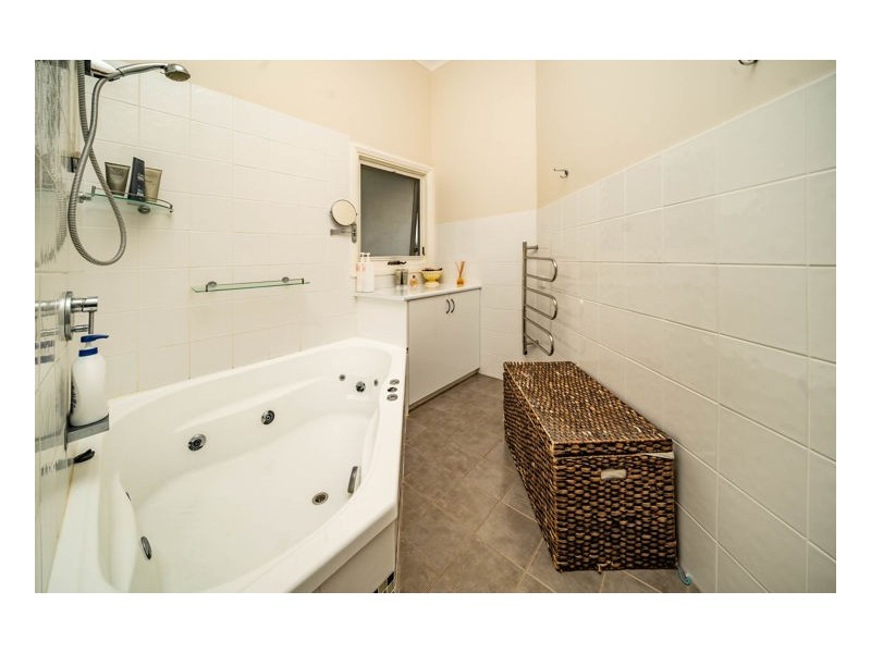 1 King Street, Uralla NSW 2358