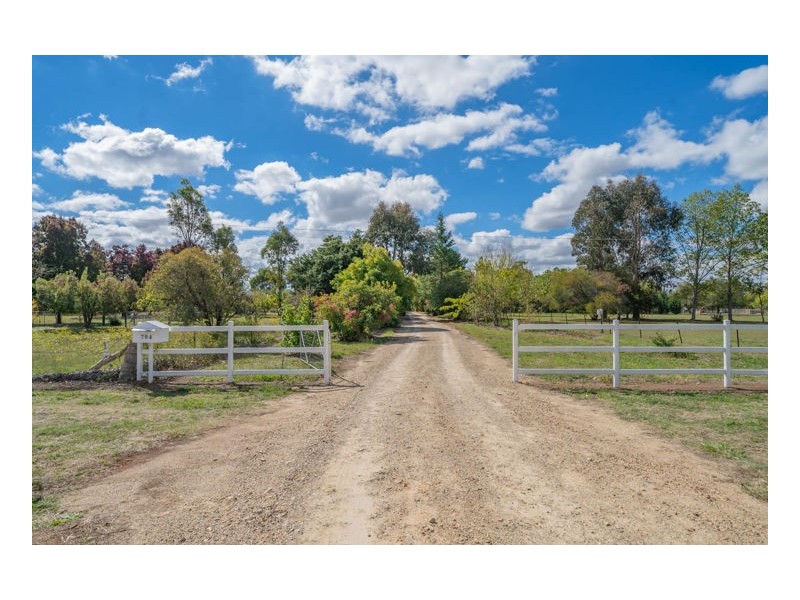 784 Bundarra Road, Armidale NSW 2350