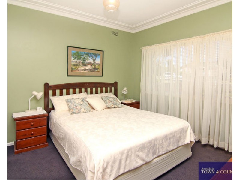109 Niagara Street, Armidale NSW 2350