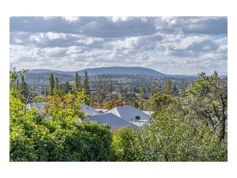 155 Kentucky Street, Armidale NSW 2350