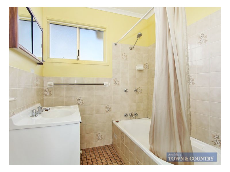 43 Ohio Street, Armidale NSW 2350