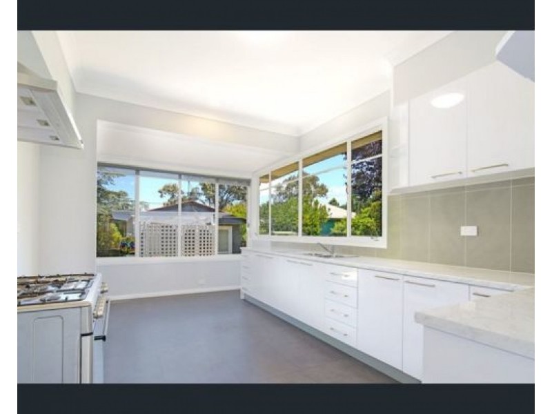 6 Millie Street, Armidale NSW 2350