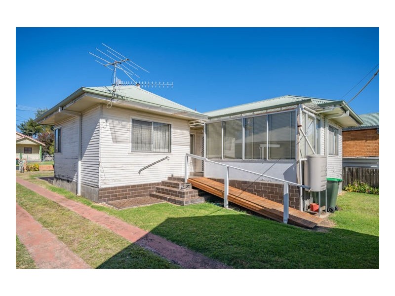 249 Dumaresq Street, Armidale NSW 2350