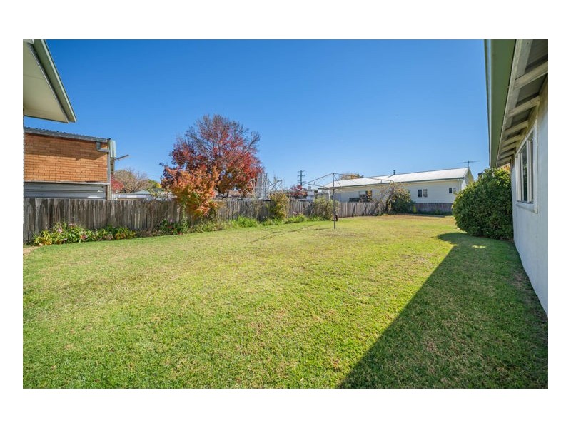 249 Dumaresq Street, Armidale NSW 2350