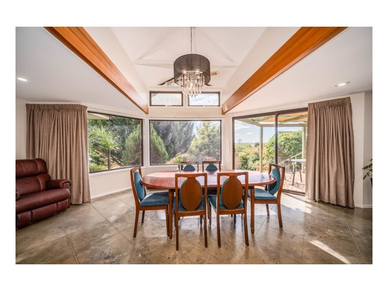 11 Turner Street, Armidale NSW 2350