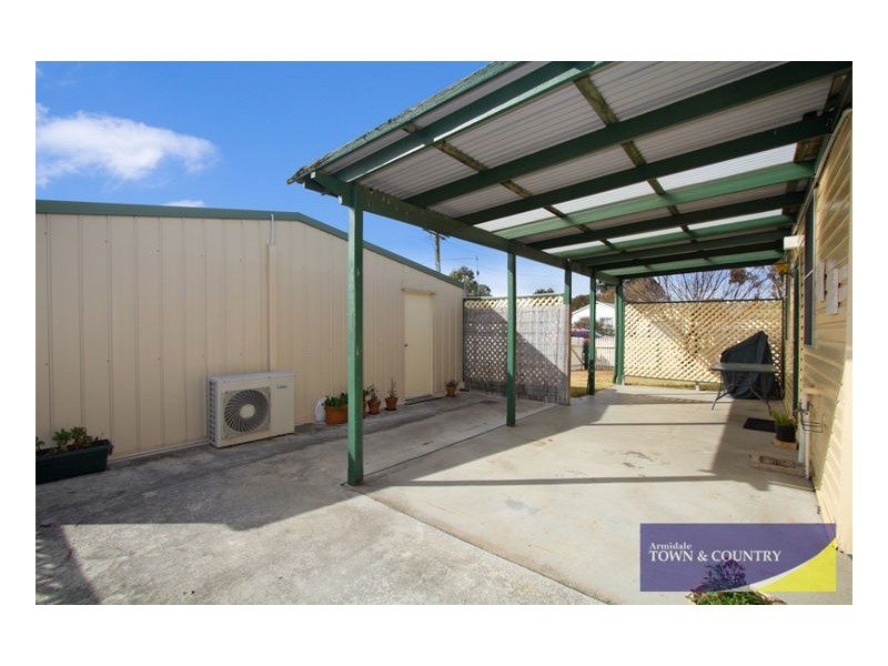100 Golgotha Street, Armidale NSW 2350