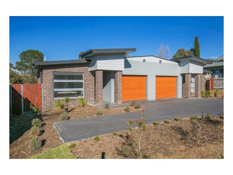 1/2 College Avenue, Armidale NSW 2350