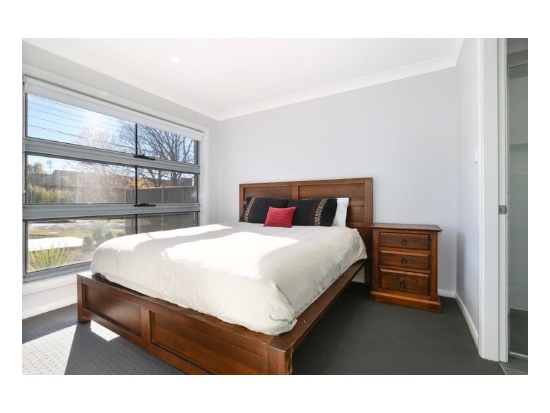 1/2 College Avenue, Armidale NSW 2350